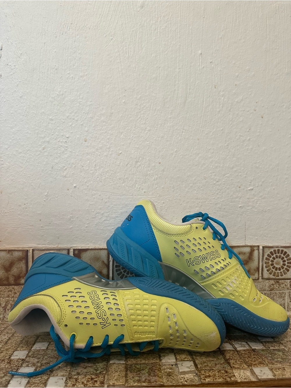 K-Swiss Yellow and Blue Athletic Shoes